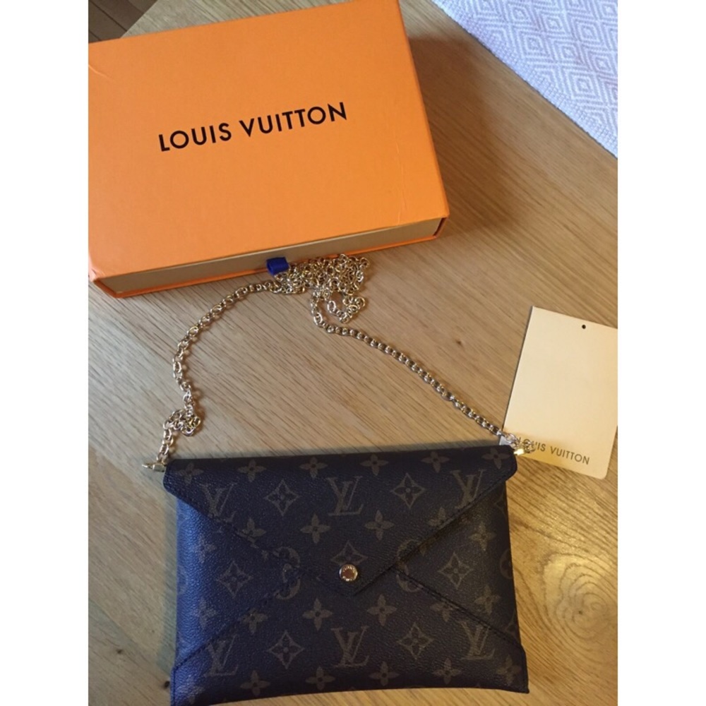 Louis Vuitton Kirigami Pochette